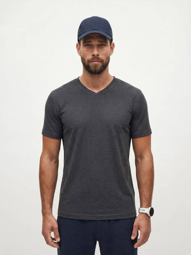 Camiseta de cuello en V AirPace™ Performance