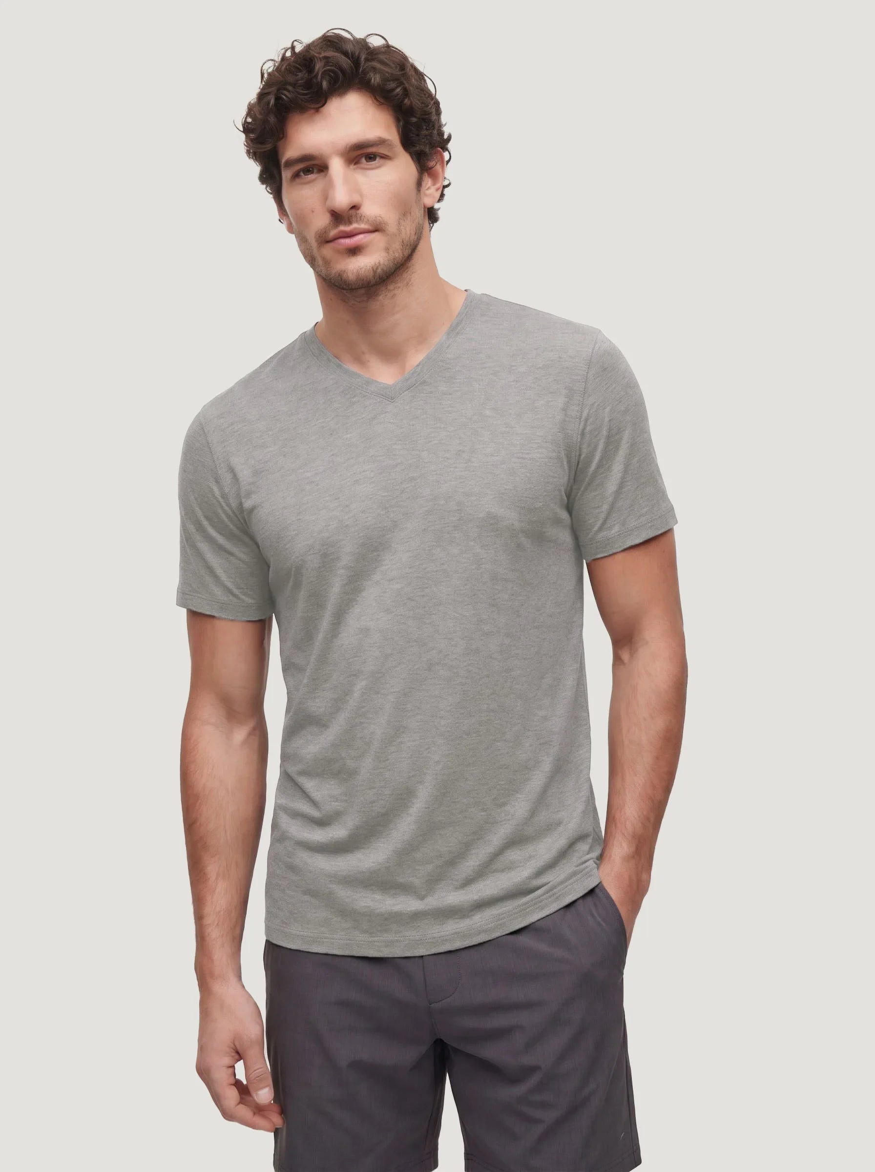Camiseta de cuello de pico AirPace™ Performance — Pack de 6