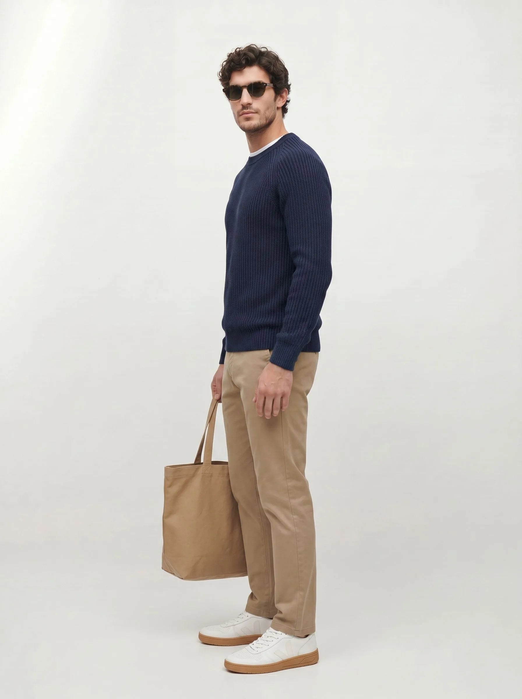 Maglione girocollo a costine in cotone biologico