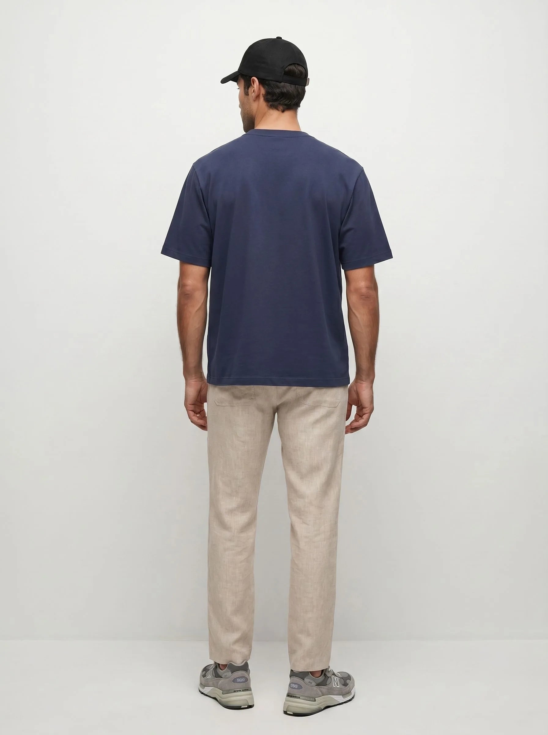 Camiseta de cuello redondo de algodón orgánico 100 % de gramaje grueso
