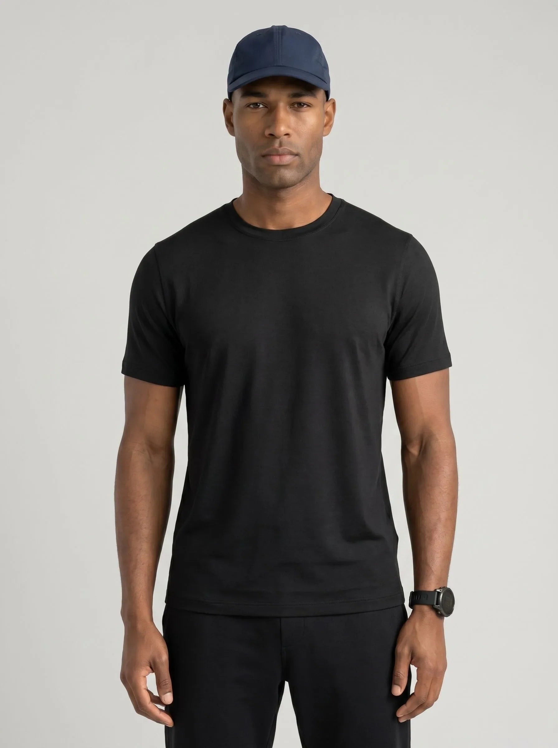 Camiseta activa de cuello redondo FlowBlend™ — Pack de 6